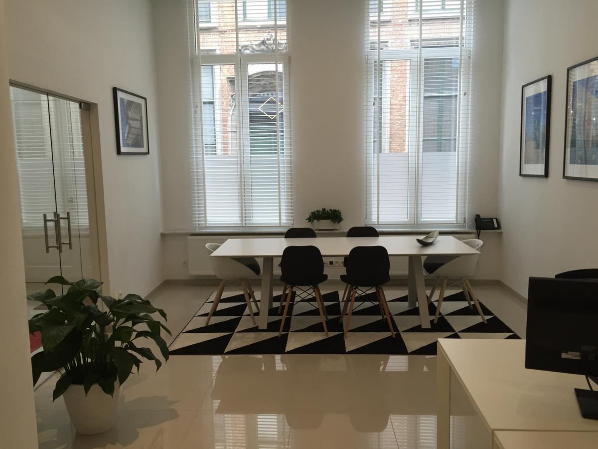 Antwerp Business Suites Esterno foto