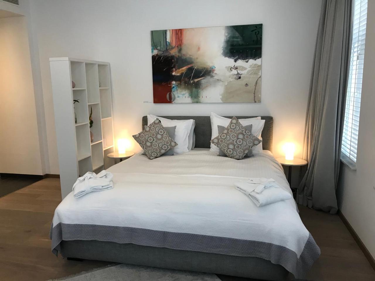 Antwerp Business Suites Esterno foto