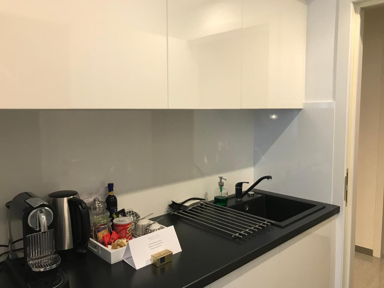 Antwerp Business Suites Esterno foto