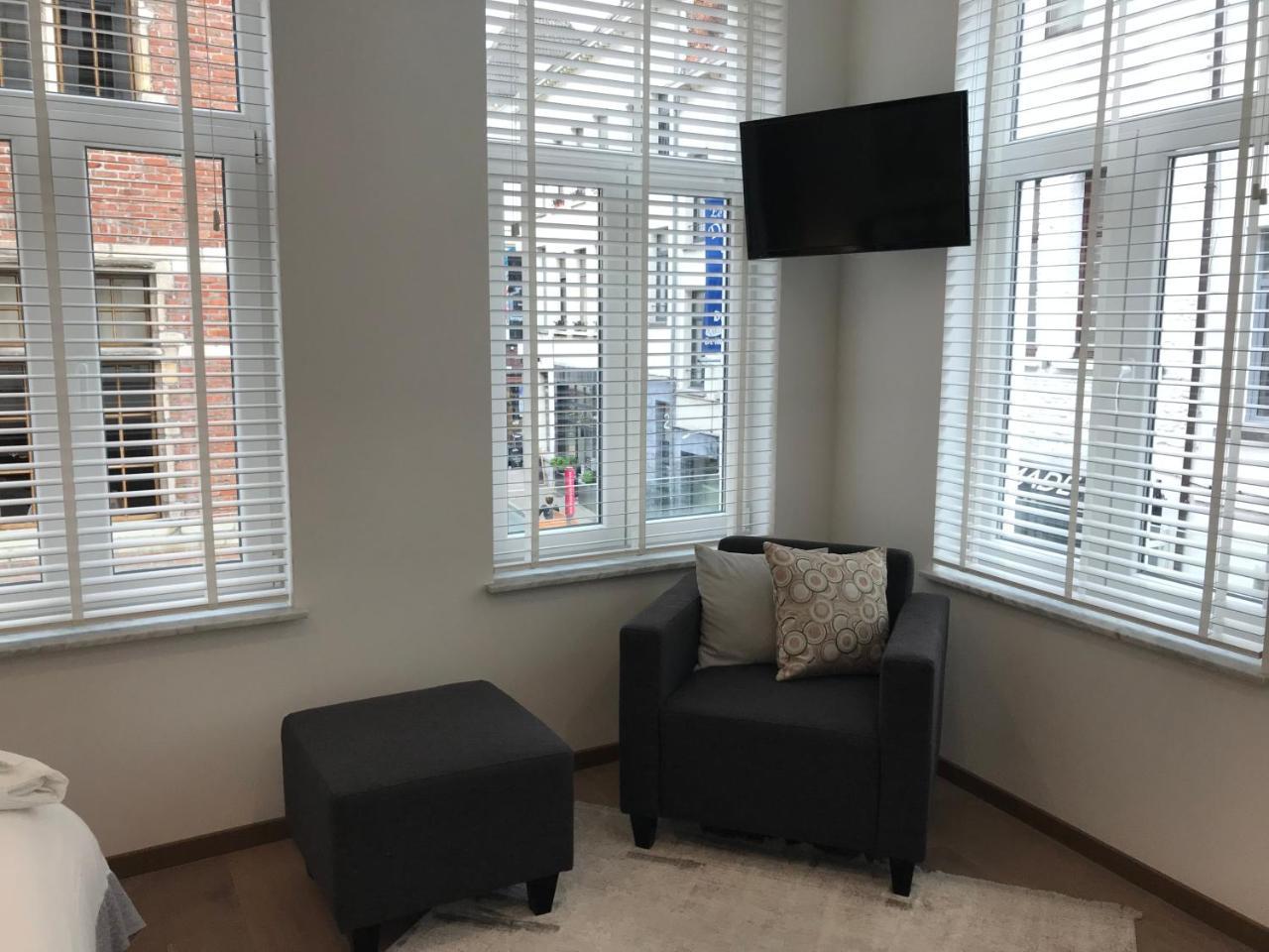 Antwerp Business Suites Esterno foto