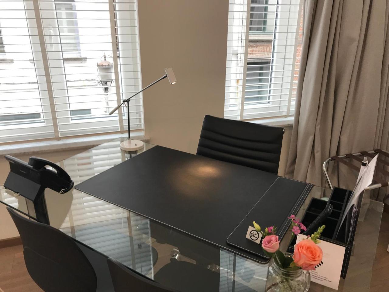 Antwerp Business Suites Esterno foto