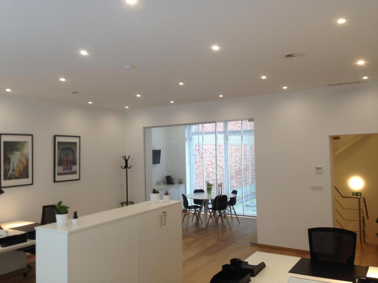 Antwerp Business Suites Esterno foto